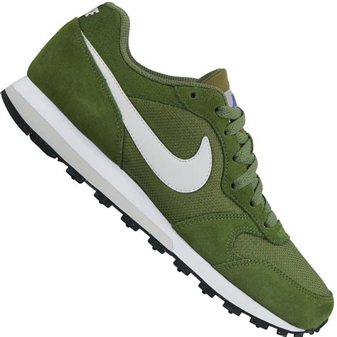 md 2 runner nike damen farbe pflaume|Nike Factory Stores.